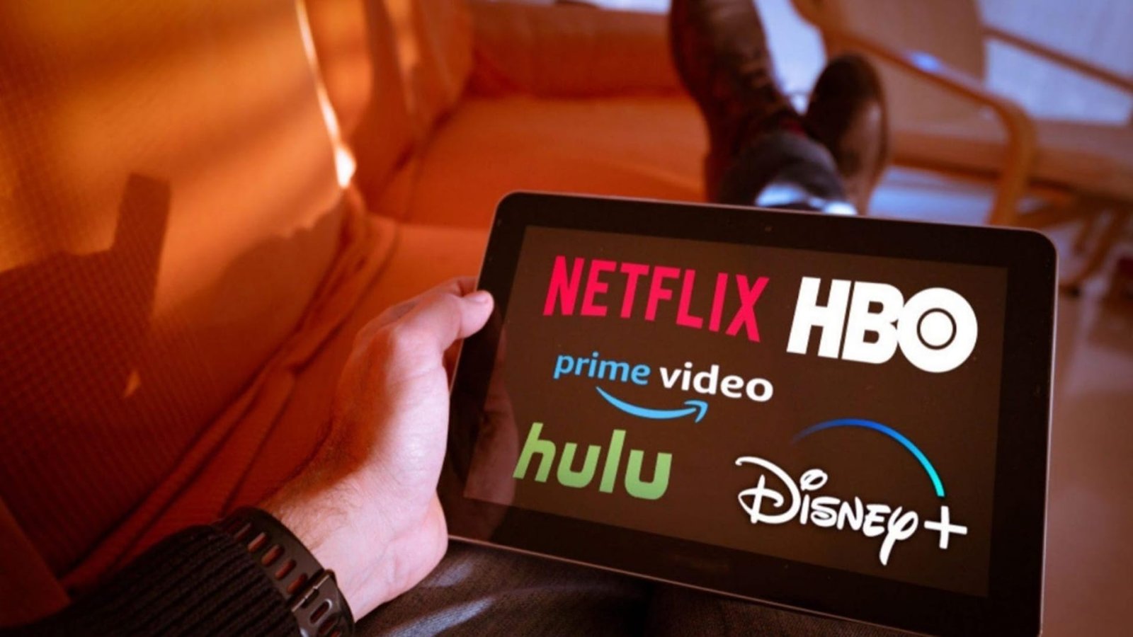 netflix iptvultra Streaming services comparison - IPTV vs Netflix on iPad